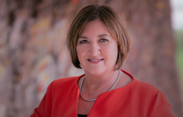 Professor Elizabeth Elliott